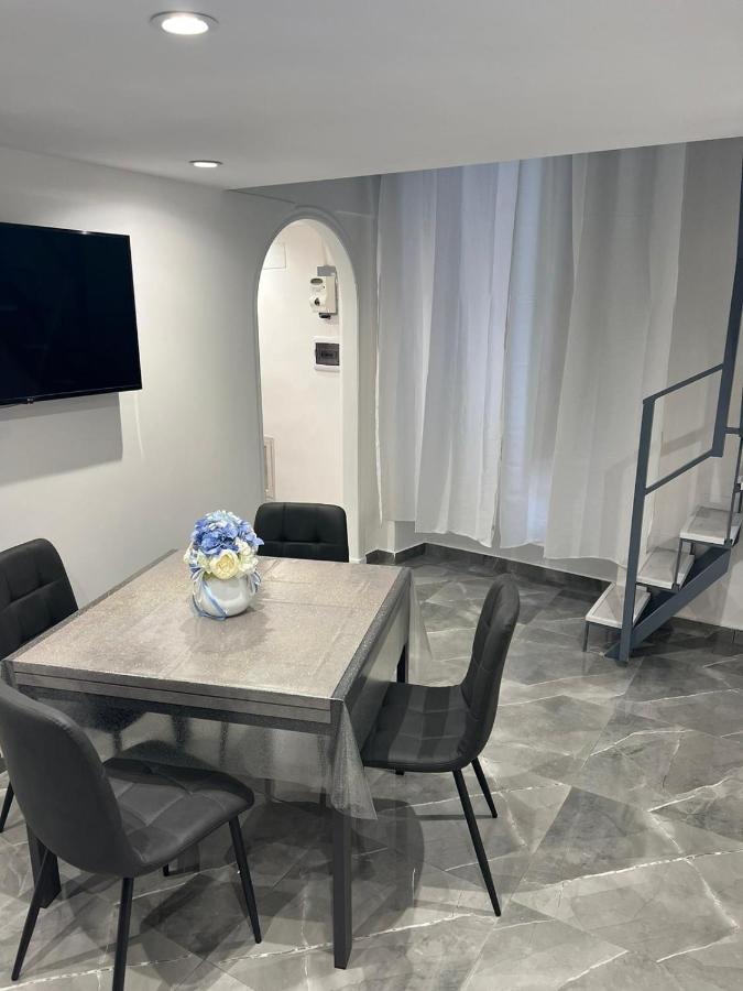Casa Aurora Lägenhet Neapel Exteriör bild